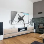 Кронштейн для LED/LCD телевизоров Kromax OPTIMA-414 черный 15