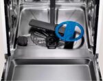 Встраиваемая посудомоечная машина Electrolux EES48200L, серебристый, 59.6 см, 14 компл., 46 дБ, класс E 4