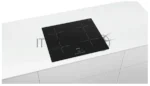 Индукционная варочная панель Bosch PUE611HC1E, 60 см, индукция,скошенные края, сенсорное управление, черный 1