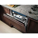 Встраиваемая посудомоечная машина Electrolux EEM48321L, черный, 59.6 см, 14 компл., 44 дБ, класс D 7