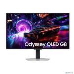 Монитор 32" Samsung OLED серебристый OLED 3840x2160, 240 Гц, 0.03 мс, 16:9, 260 кд/м², 2xHDMI 2.1, DP 1.4, 3.5 Jack, USB Hub (2x USB 3.2), FreeSync, HDR10+, Edge Lighting, изогнутый, серебристый 1