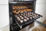 Плита электрическая Gorenje GEC5C61WG белый, конфорок 4 электрических, духовка 70 л, 50 см x 85 см x 59.4 см (без крышки) 4